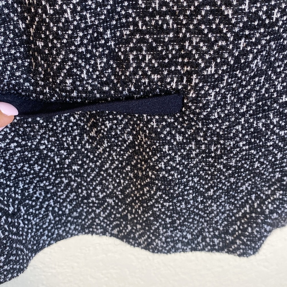 Metaphor Cropped Lightweight Zip Up Jacket Size XL - Picture 6 of 16